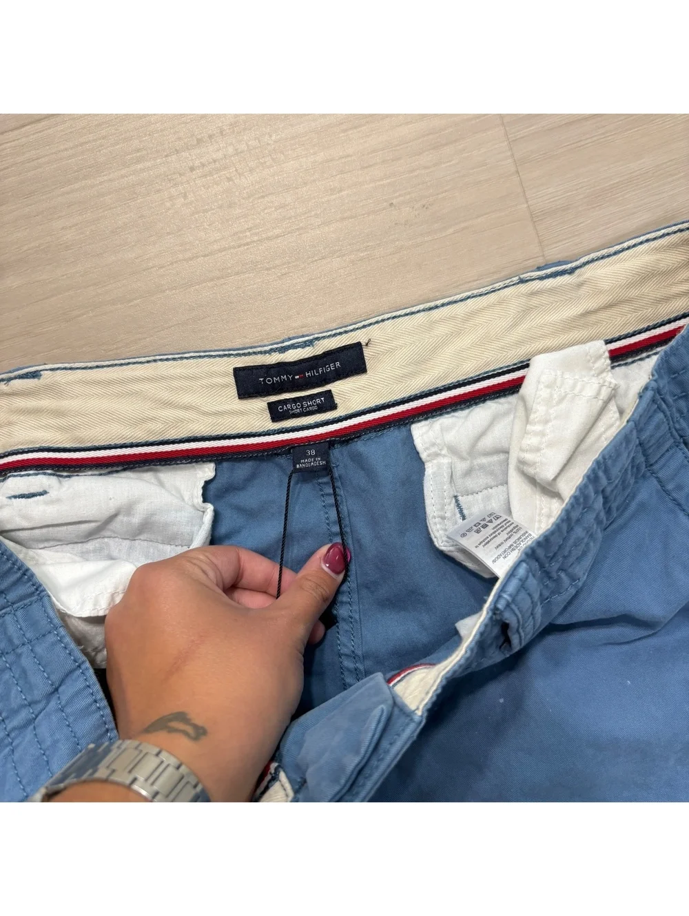 Vintage Y2K preppy Tommy Hilfiger blue cargo shorts